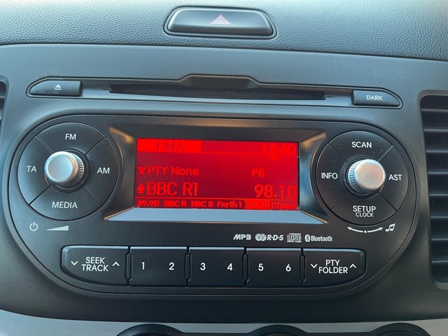 2015 KIA PICANTO 2015 1.0 VR7 Hatchback 3dr Petrol Manual Euro 5 (68 bhp) - Photo 12