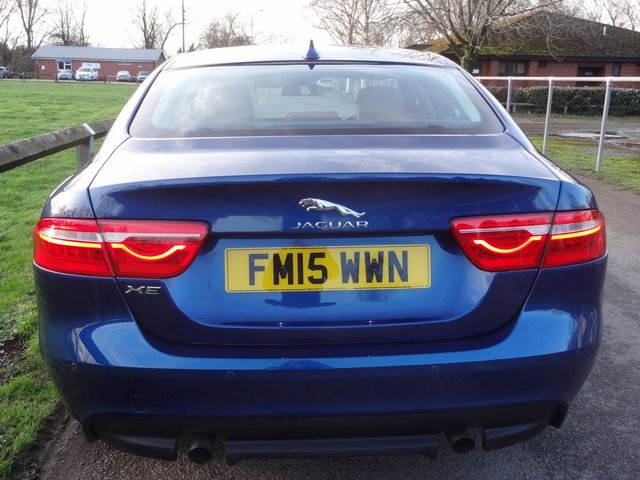 2015 JAGUAR XE - Photo 6