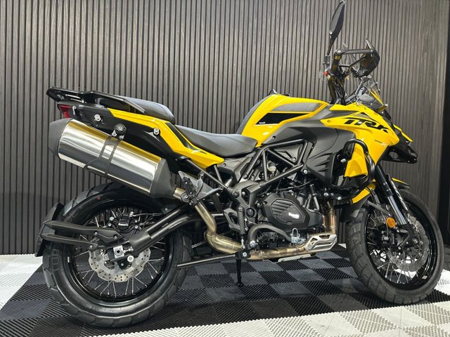 View our BENELLI TRK 502 X