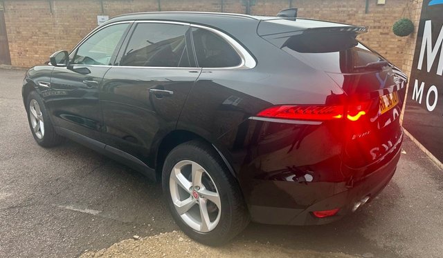 2018 JAGUAR F-PACE 2.0 D165 Prestige SUV 5dr Diesel Manual Euro 6 (s/s) (163 ps) - Photo 7