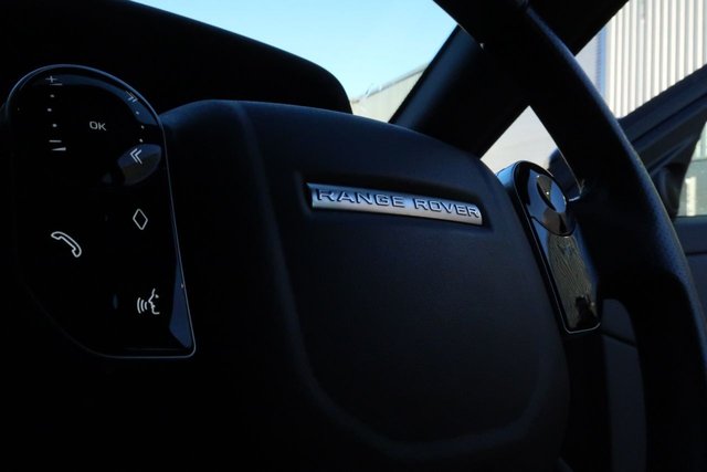 2020 Land Rover Range Rover Evoque 2L R-Dynamic S 5dr - Photo 11