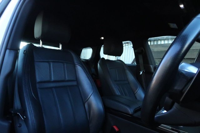 2020 Land Rover Range Rover Evoque 2L R-Dynamic S 5dr - Photo 7