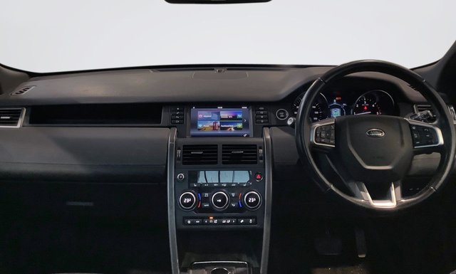 2019 Land Rover Discovery Sport 2L Landmark 5dr - Photo 3
