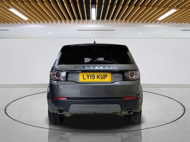 2019 Land Rover Discovery Sport 2L Landmark 5dr - Photo 5