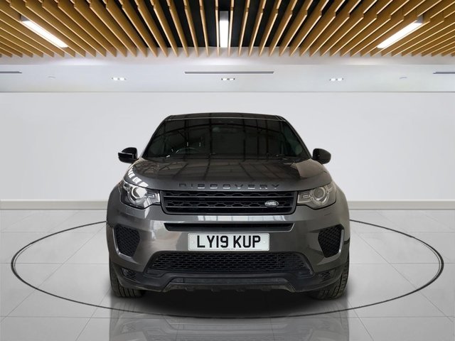 2019 Land Rover Discovery Sport 2L Landmark 5dr - Photo 2