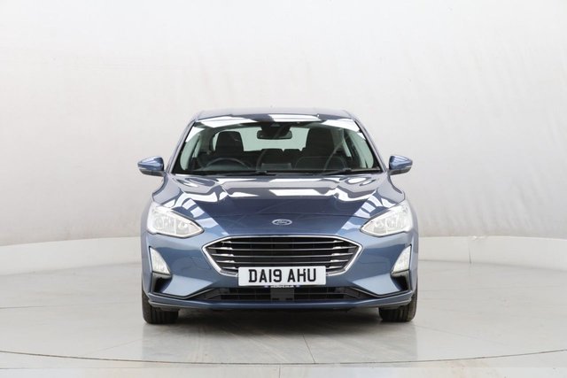 2019 Ford Focus 1L Titanium 5dr - Photo 3