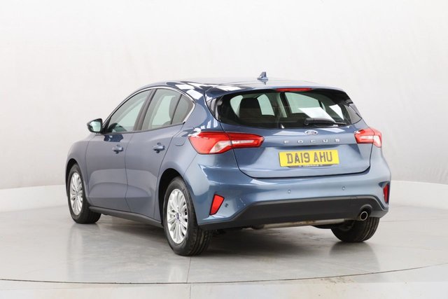 2019 Ford Focus 1L Titanium 5dr - Photo 7