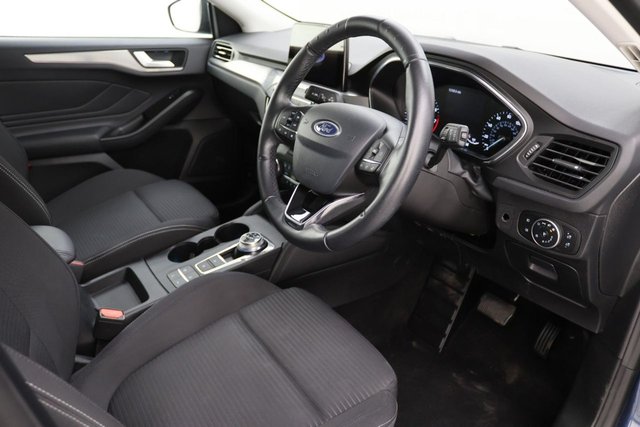 2019 Ford Focus 1L Titanium 5dr - Photo 10