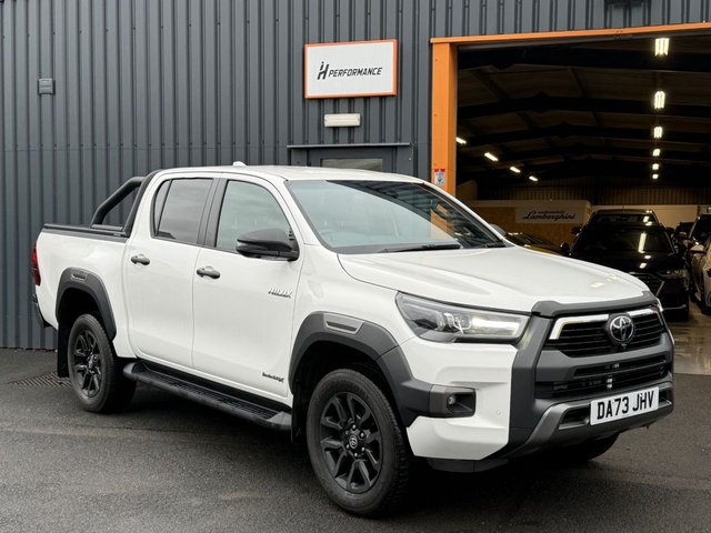2023 TOYOTA HI-LUX