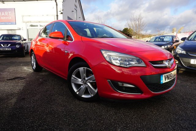 2015 VAUXHALL ASTRA - Photo 3