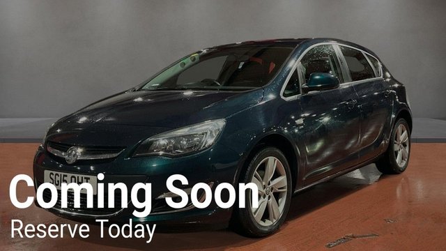 2015 VAUXHALL ASTRA - Photo 2