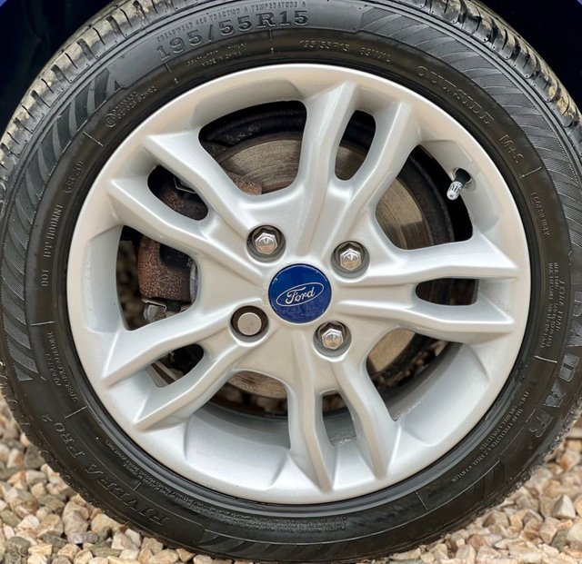 2016 FORD FIESTA 1.0T EcoBoost Zetec Hatchback 5dr Petrol Powershift Euro 6 (100 ps) - Photo 8