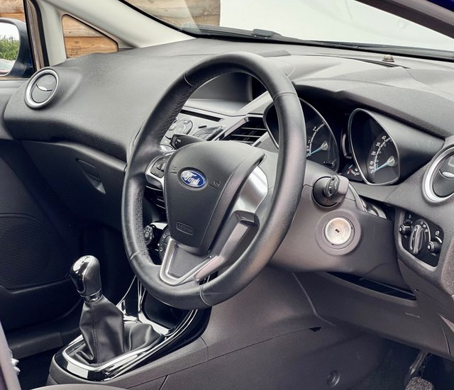 2016 FORD FIESTA 1.0T EcoBoost Zetec Hatchback 5dr Petrol Powershift Euro 6 (100 ps) - Photo 10