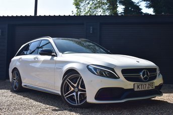 2017 MERCEDES-BENZ C-CLASS 4.0 C63 V8 BiTurbo AMG (Premium) Estate 5dr Petrol SpdS MCT Euro 6 | REVERSE CAMERA | FULL SLIDING PANORAMIC ROOF | 2 KEYS | FULL SERVICE HISTORY | WELL MAINTAINED | LEATHER INTERIOR | CLIMATE CONTROL | HEATED MEMORY SEATS  &pound;25399.00