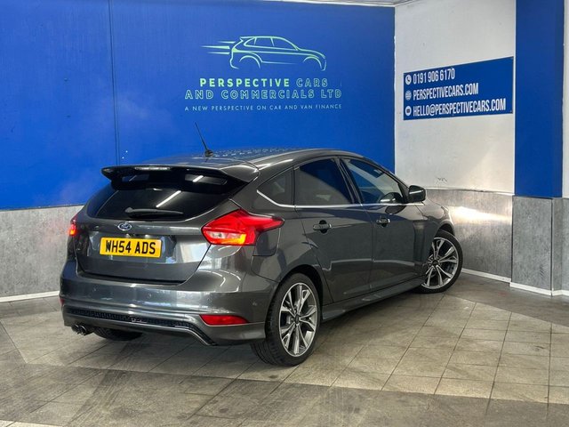 2017 FORD FOCUS - Photo 3