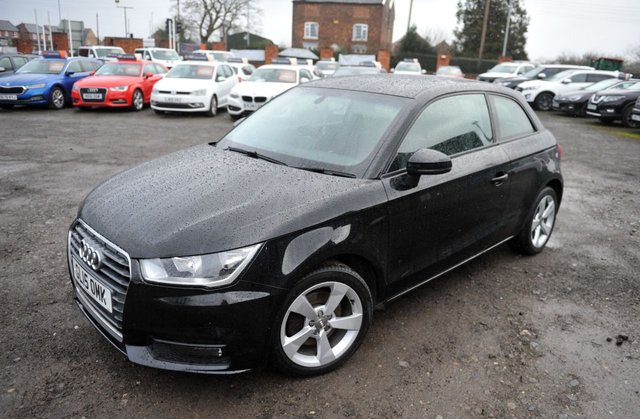 2015 AUDI A1 - Photo 3
