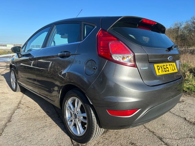 2015 Ford Fiesta 1L Zetec 5dr - Photo 10