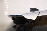 USED 2022 71 LAND ROVER DISCOVERY SPORT 1.5 P300e 12.2kWh R-Dynamic HSE 5dr Auto 4WD (SAT NAV) 