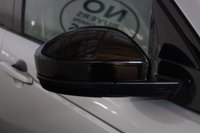 USED 2022 71 LAND ROVER DISCOVERY SPORT 1.5 P300e 12.2kWh R-Dynamic HSE 5dr Auto 4WD (SAT NAV) 