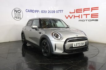 2022 MINI HATCH