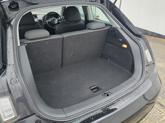 2011 Audi A1 1.4L Sport 3dr - Photo 6