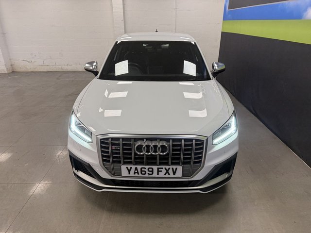 2019 Audi Sq2 2L null 5dr - Photo 3