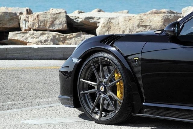 2016 Porsche 911 3.8L 991 Turbo S 2dr - Photo 5