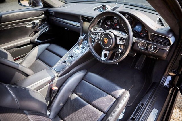 2016 Porsche 911 3.8L 991 Turbo S 2dr - Photo 12