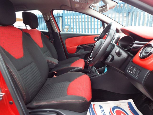 2014 RENAULT CLIO 0.9 TCe Dynamique S MediaNav Hatchback 5dr Petrol Manual Euro 5 (s/s) (90 ps) - Photo 12