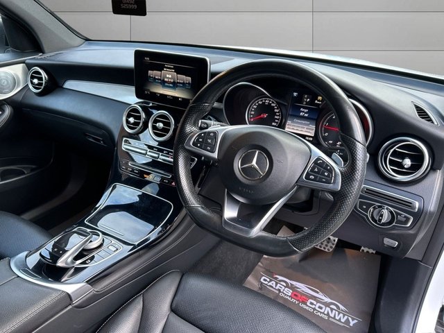 2016 MERCEDES-BENZ GLC 2.1 GLC250d AMG Line (Premium Plus) SUV 5dr Diesel G-Tronic 4MATIC Euro 6 (s/s) (204 ps) - Photo 9