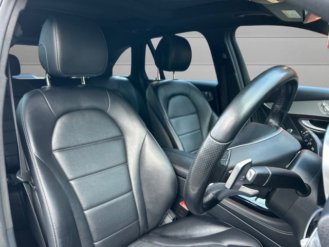 2016 MERCEDES-BENZ GLC 2.1 GLC250d AMG Line (Premium Plus) SUV 5dr Diesel G-Tronic 4MATIC Euro 6 (s/s) (204 ps) - Photo 10