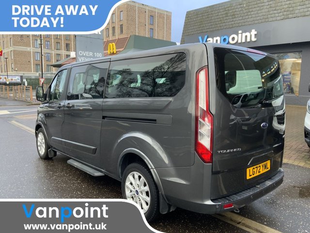 2022 Ford Tourneo Custom 2L Titanium 5dr - Photo 5