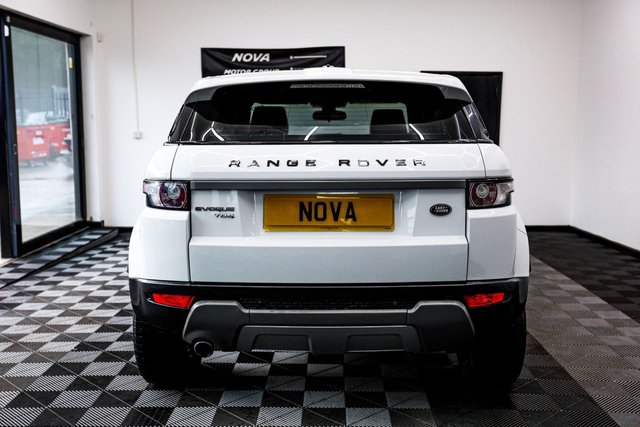 2012 Land Rover Range Rover Evoque 2.2L Pure 5dr - Photo 11