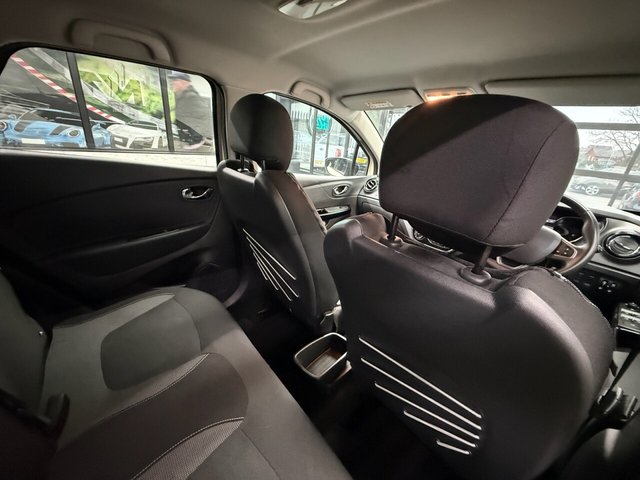 2016 RENAULT CAPTUR - Photo 11