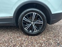 USED 2018 18 VOLKSWAGEN TIGUAN 2.0 TDI SE Navigation SUV 5dr Diesel Manual Euro 6 (s/s) (150 ps) 