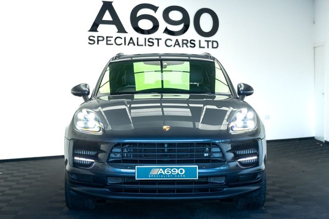 2019 Porsche Macan 3L S 5dr - Photo 2