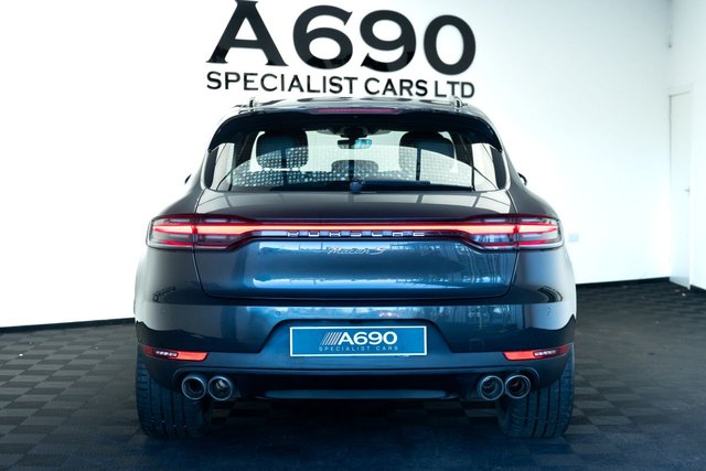 2019 Porsche Macan 3L S 5dr - Photo 6