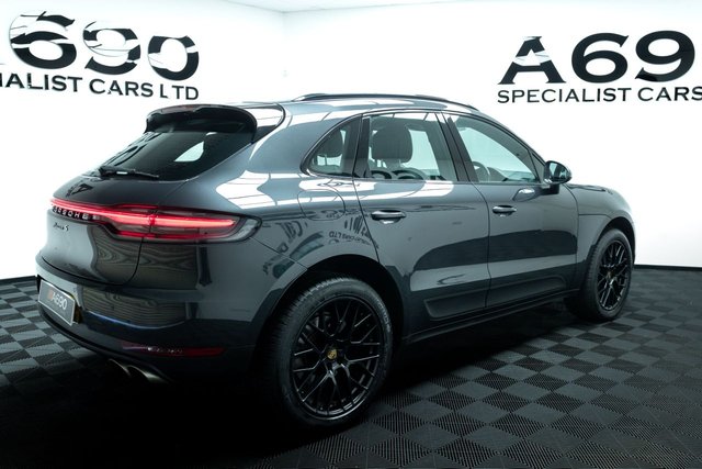 2019 Porsche Macan 3L S 5dr - Photo 7