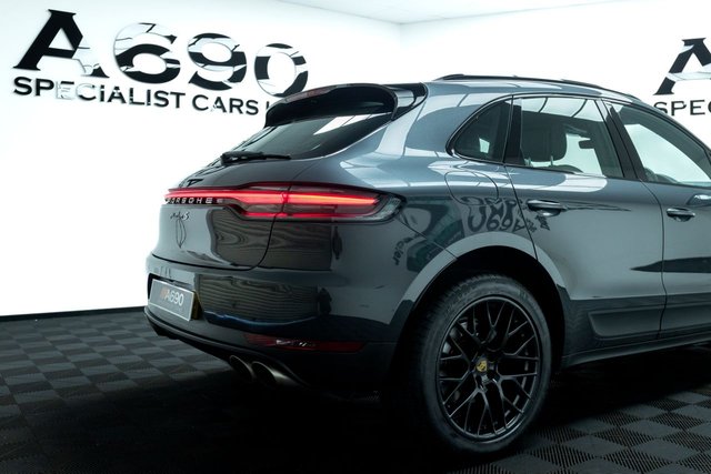2019 Porsche Macan 3L S 5dr - Photo 12