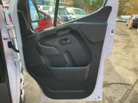 USED 2023 23 RENAULT MASTER 2.3 dCi 35 Advance Panel Van, 47,500 miles, Euro 6 ULEZ, manual, A/C, Bluetooth, DAB, Rear Sensors. Final price plus VAT @ 20%! This 2023 Renault Master presents an exceptional ownership proposition, having been meticulously maintained by a single owner with a full service history, most recently serviced on 2025-12-08 at 47396 miles. This 2.3 dCi 35 Advance FWD LWB Medium Roof Euro 6 4dr model is powered by an efficient 2.3 litre diesel engine and meets Euro 6 emissions standards. It comes with a 3 month warranty and a 12 month MOT provided on purchase, offering peace of mind for its next owner.  The Advance trim level i