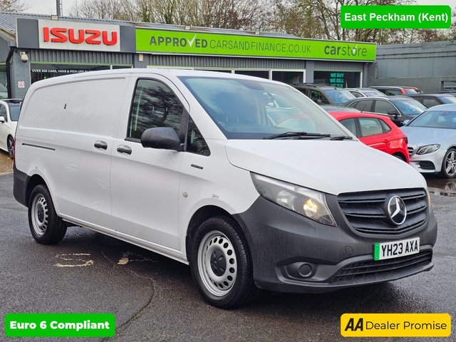 2023 -benz evito 116 e 66kwh progressive lwb , 17,200 miles, euro 6 electric long range battery, automatic, carplay &amp; android ,... photo