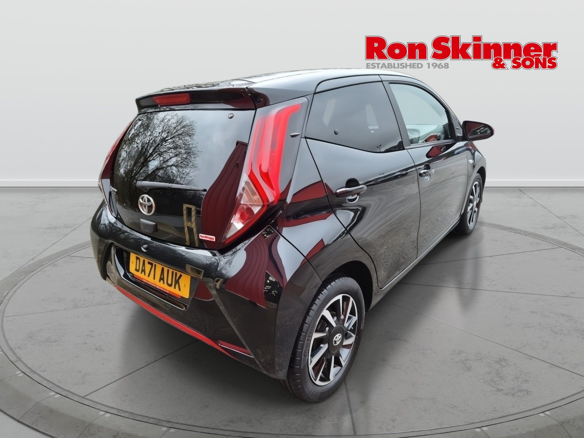 USED 2021 71 TOYOTA AYGO 1.0 VVT-i x-trend Hatchback 5dr Petrol Manual Euro 6 (s/s) (71 ps) 