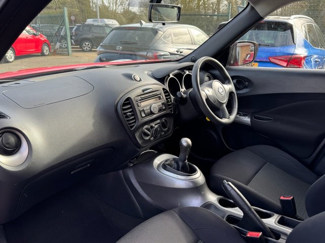 2017 Nissan Juke 1.6L Visia 5dr - Photo 4