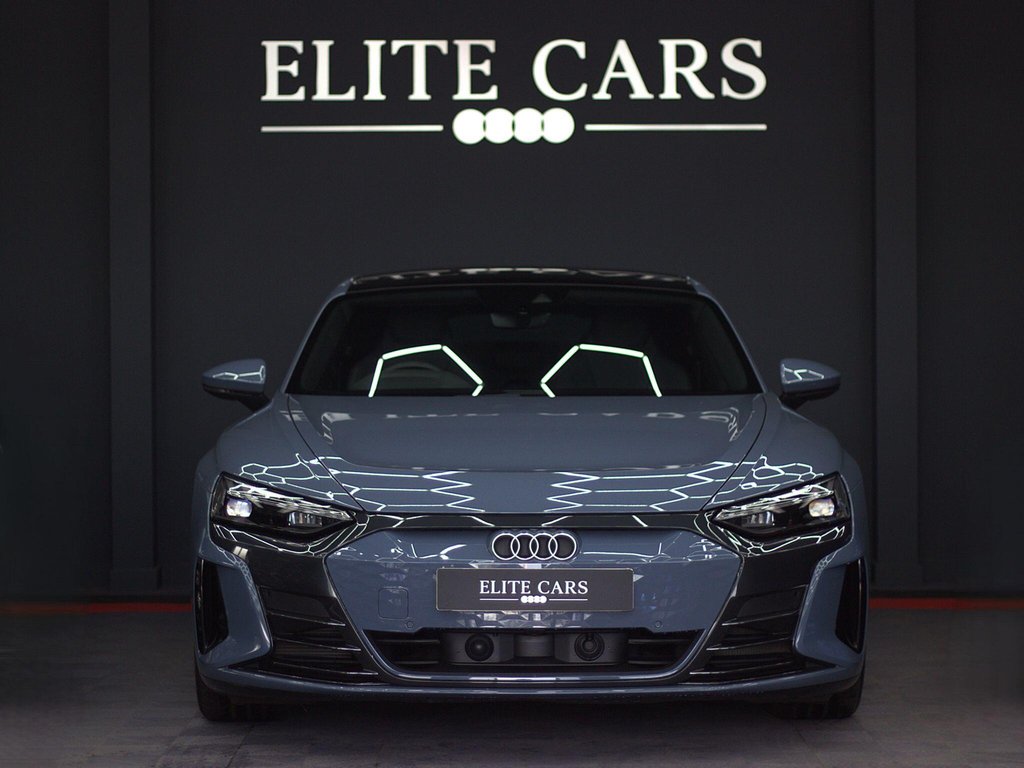 USED 2021 71 AUDI E-TRON GT 93.4kWh Auto quattro 4dr Stunning Example.