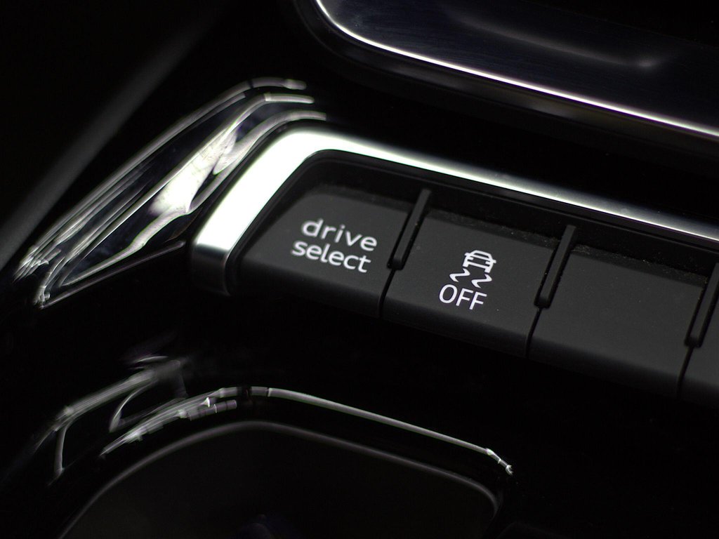 USED 2021 71 AUDI E-TRON GT 93.4kWh Auto quattro 4dr KEMORA GREY|SPORT SOUND|FSH
