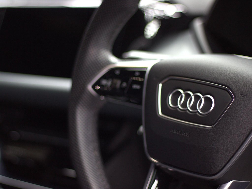USED 2021 71 AUDI E-TRON GT 93.4kWh Auto quattro 4dr KEMORA GREY|SPORT SOUND|FSH