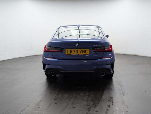 USED 2020 70 BMW 3 SERIES 2.0 330e 12kWh M Sport Saloon 4dr Petrol Plug-in Hybrid Auto Euro 6 (s/s) (292 ps) PARKING ASSISTANT+M SPORT PACKAGE CLICK & COLLECT/HOME DELIVERY