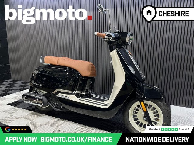 View our ROYAL ALLOY GT2 125 ELEGANCE