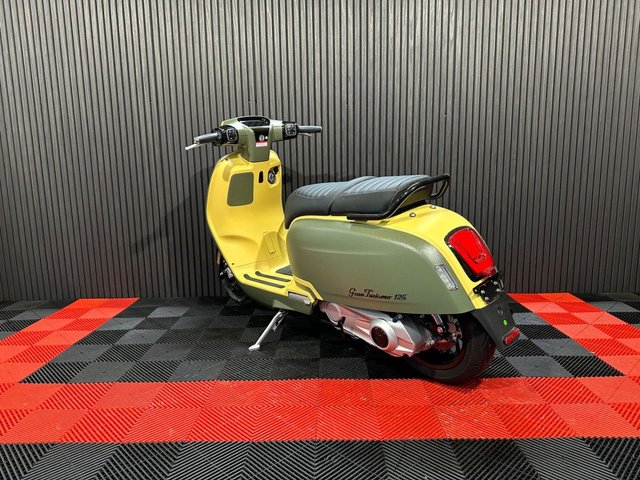 View our ROYAL ALLOY GT2 125 FUN