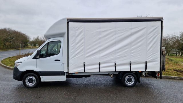 2021 Mercedes-Benz SPRINTER - Photo 2
